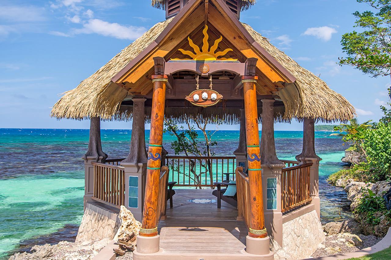 Hermosa Cove Villa Resort & Suites Ocho Rios Exterior photo